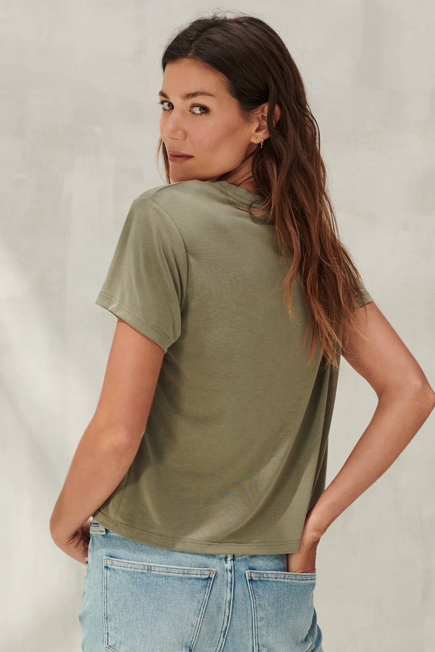 CROPPED BOYFRIEND TEE, image 4