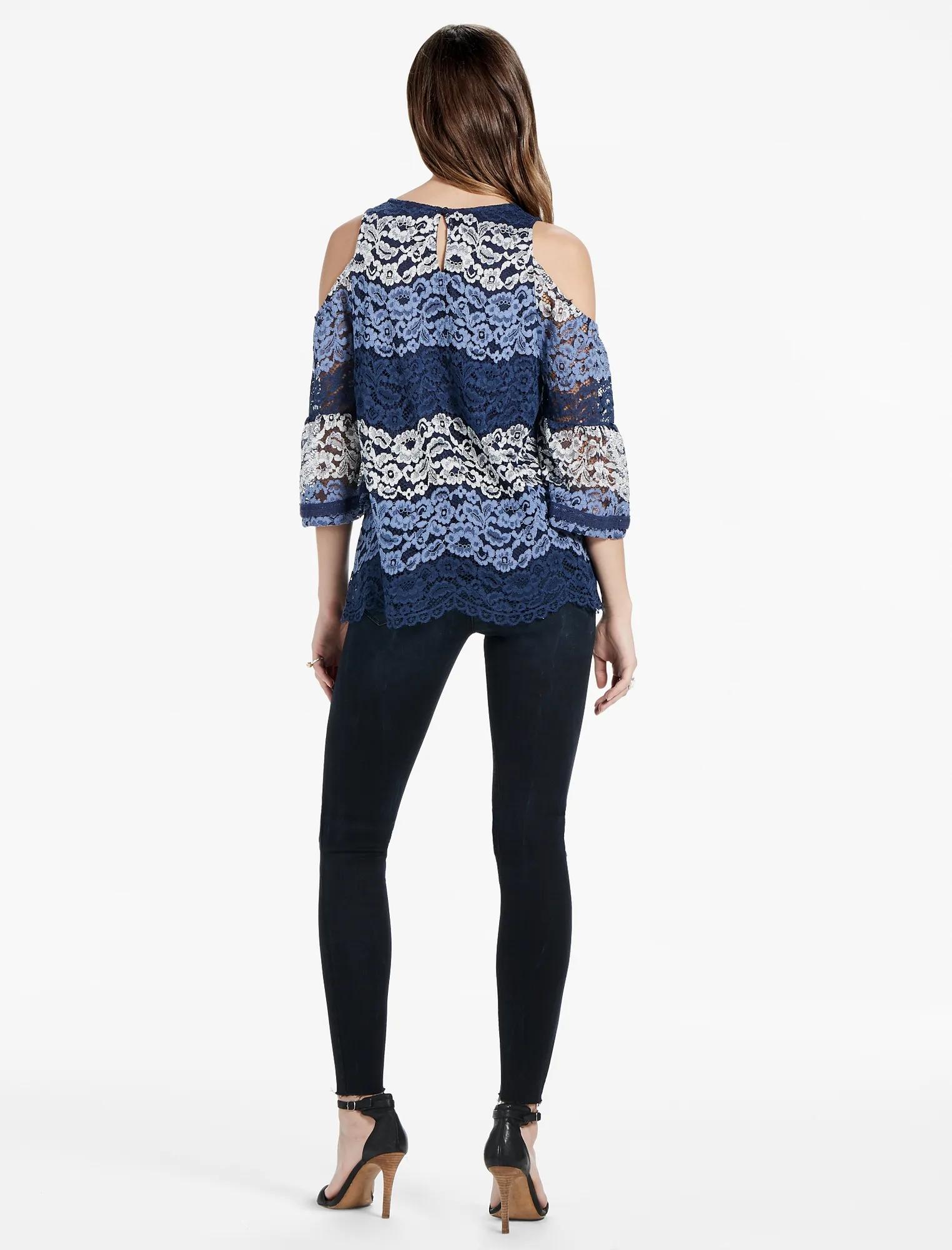 LACE COLD SHOULDER TOP, image 3
