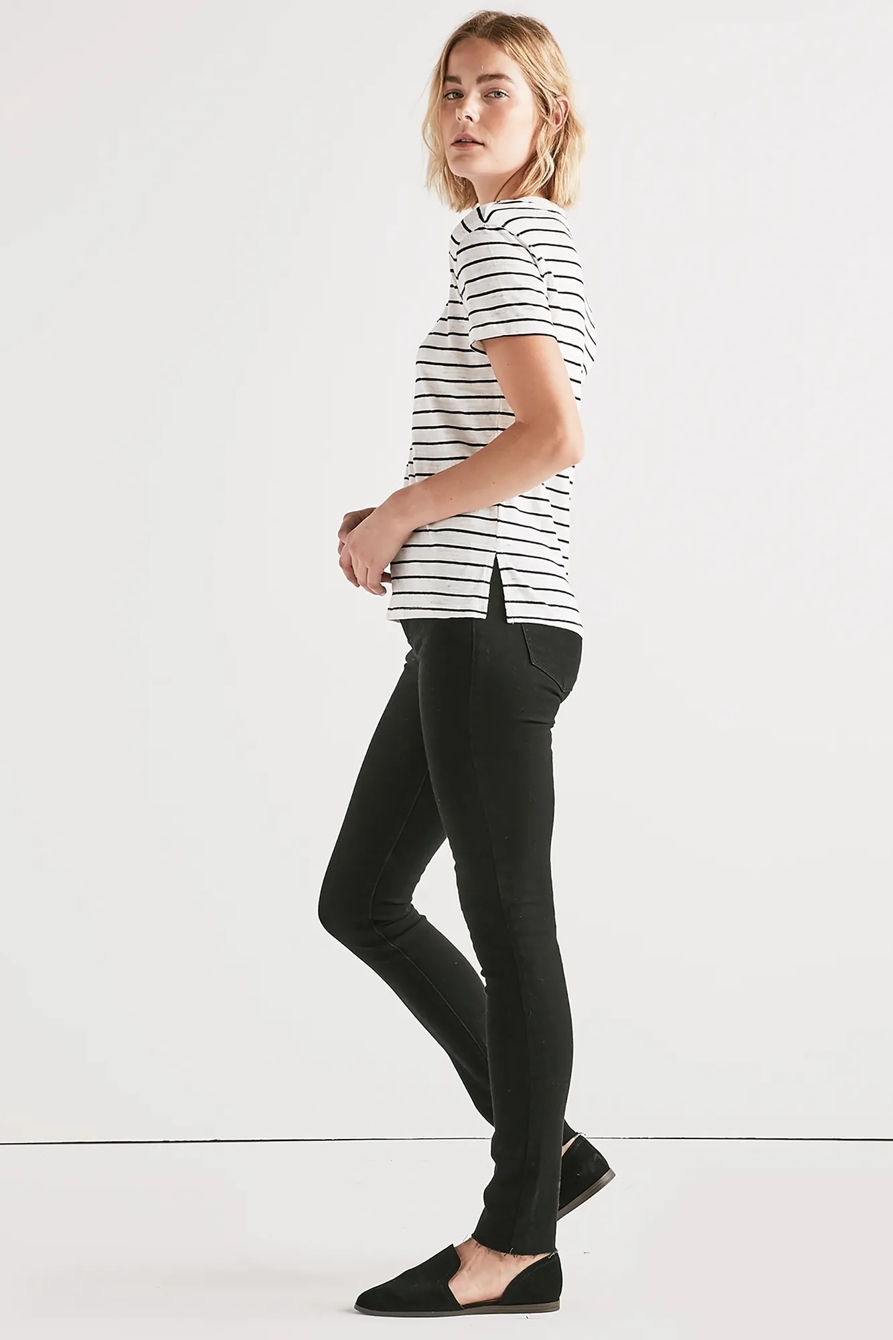 THE ANGELES V NECK STRIPED TEE., image 2