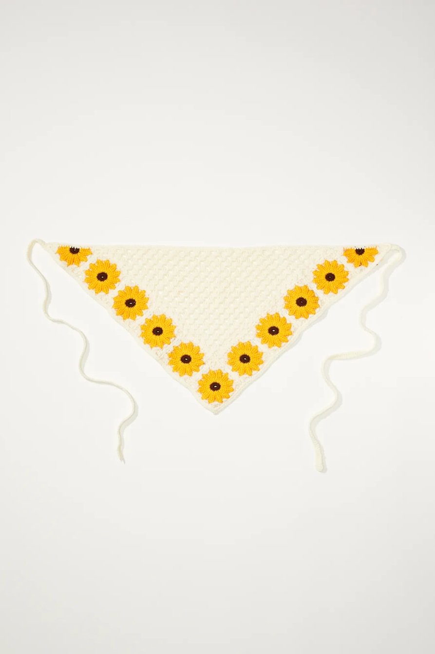 CROCHET FLOWER HAIR SCARF, image 2