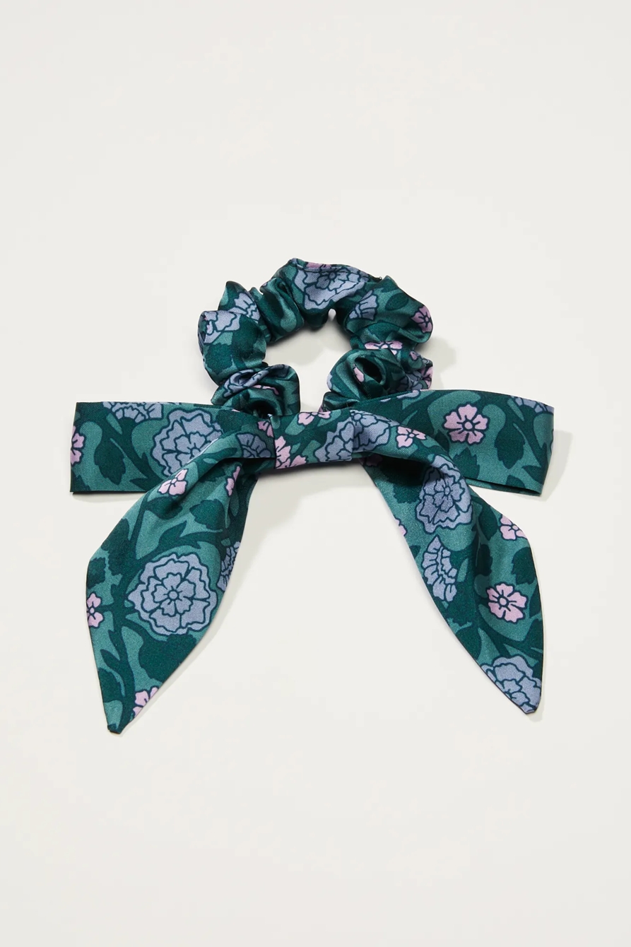 VINTAGE FLORAL BOW SCRUNCHIE, image 1