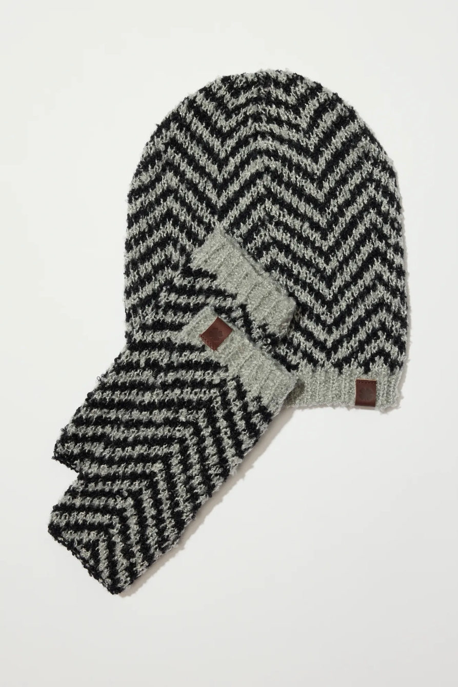 ZIG ZAG BEANIE AND ARM WARMER SET, image 1