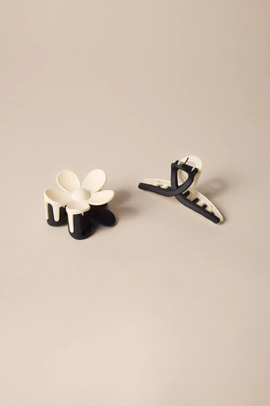 BLACK AND WHITE FLOWER CLAW SET, image 2