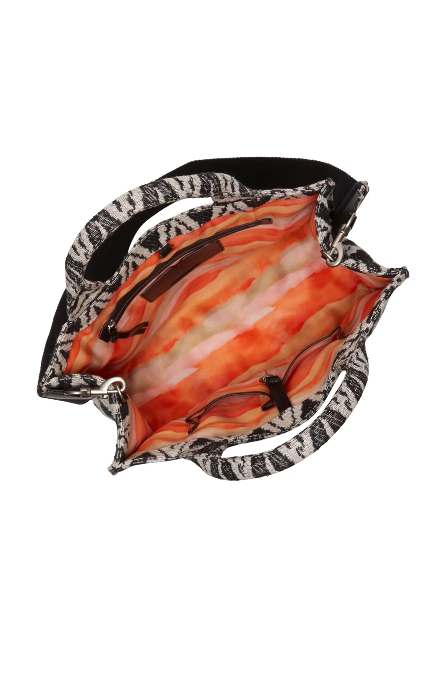 EMMI TOTE, image 3