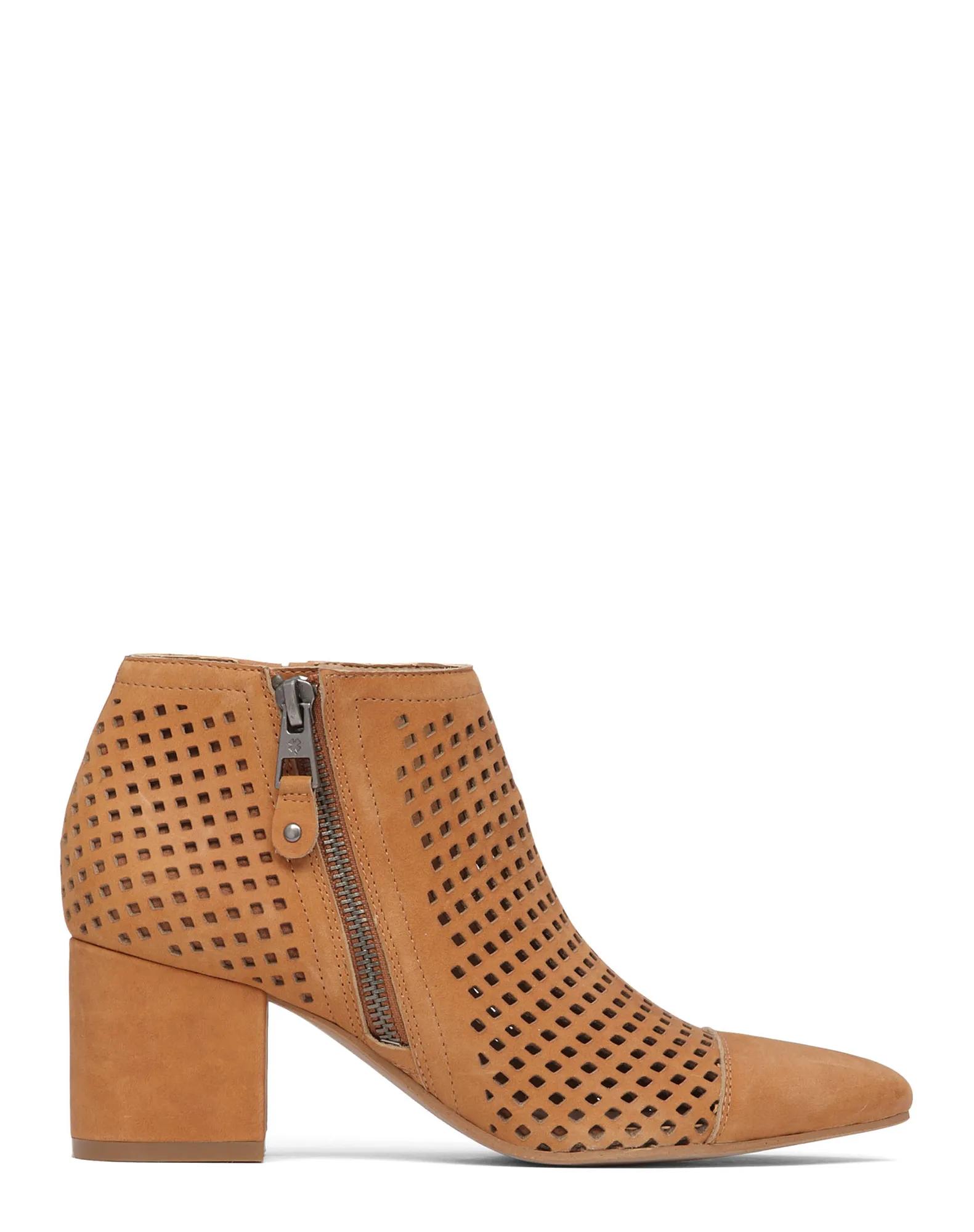 JAKELYN BOOTIE, image 2