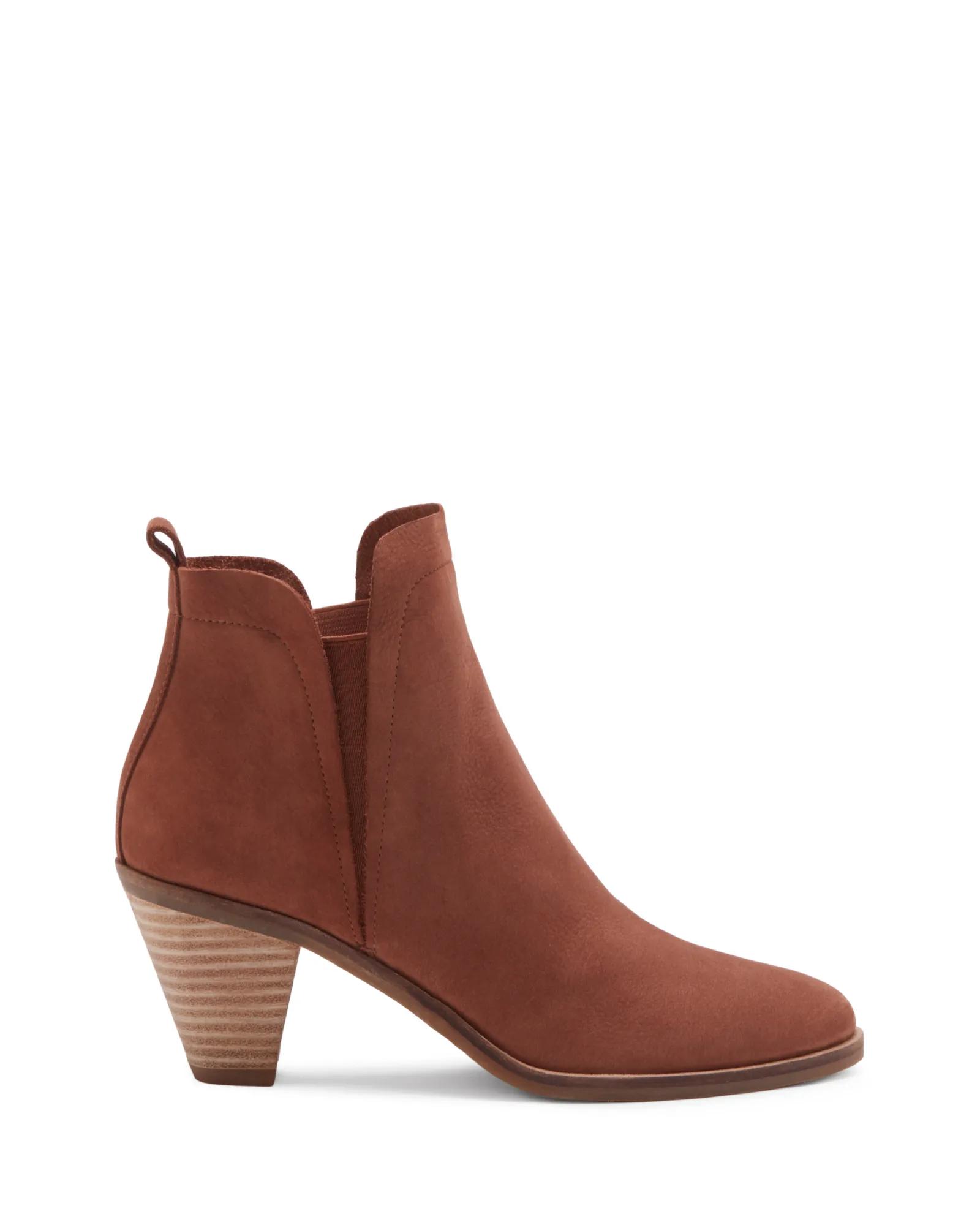 JANA BOOTIE, image 2