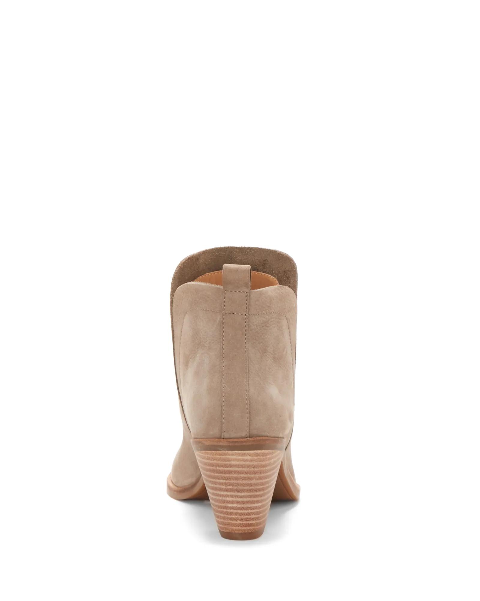JANA BOOTIE, image 5