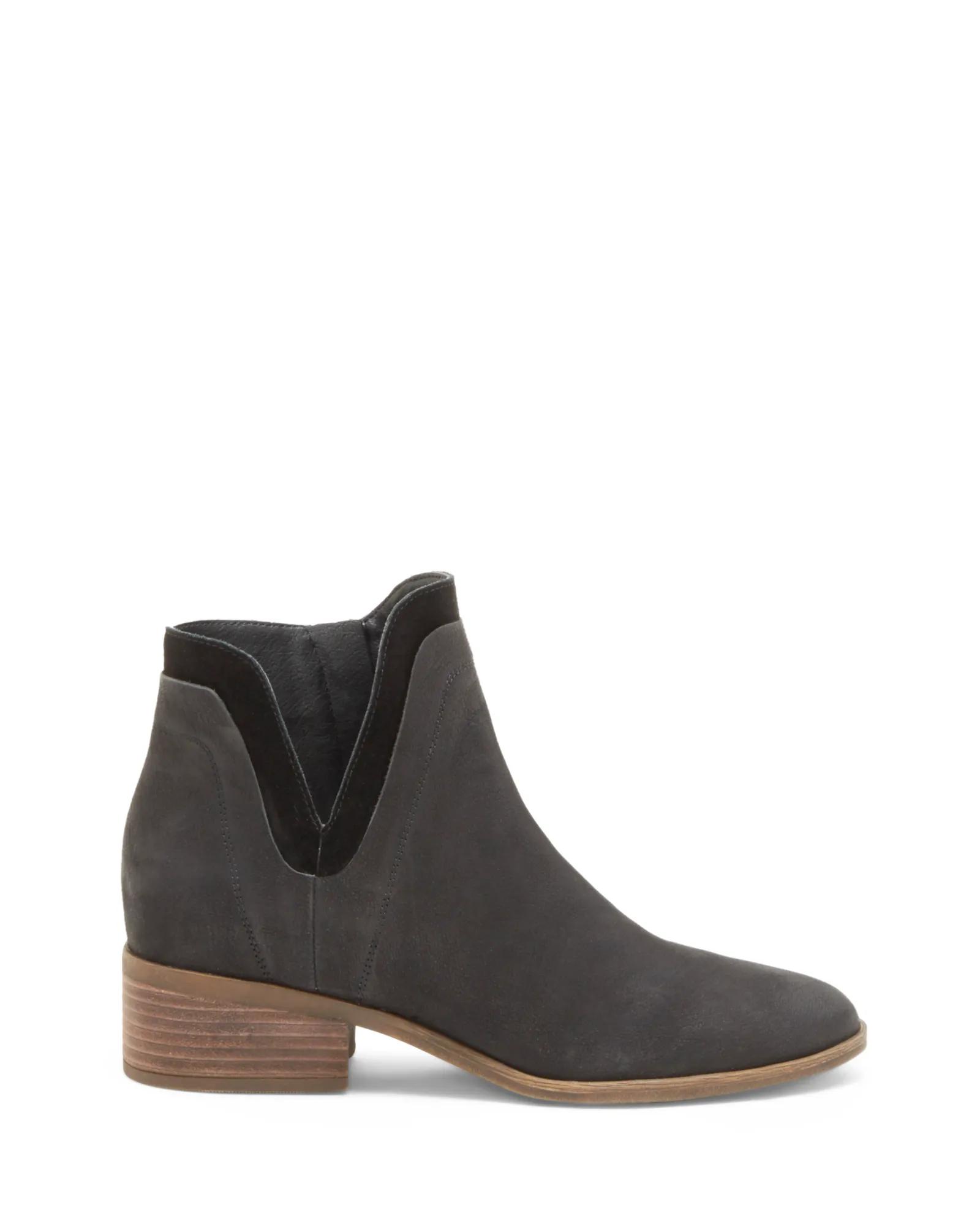 LELAH BOOTIE, image 3