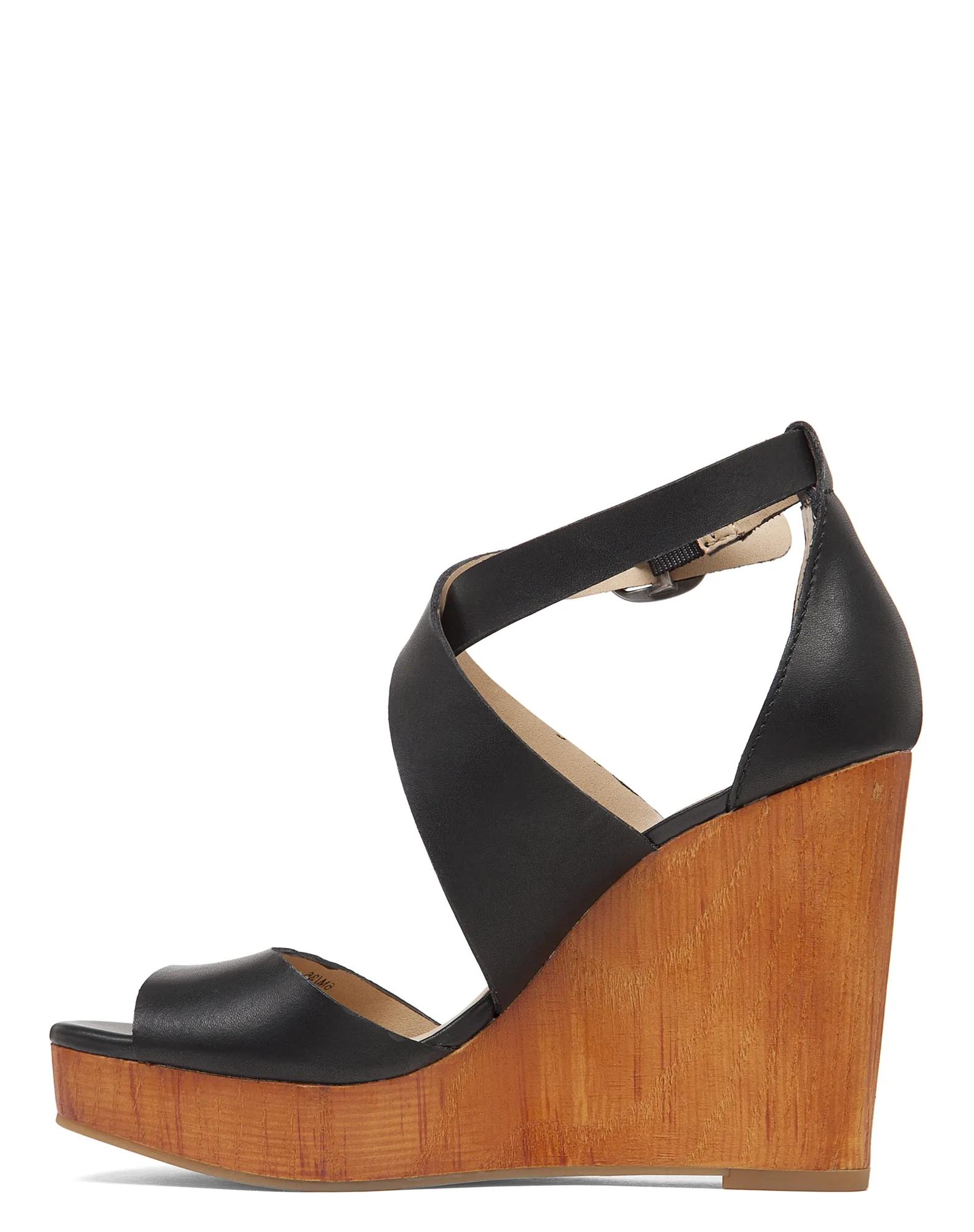 LYNDELL WEDGE, image 2