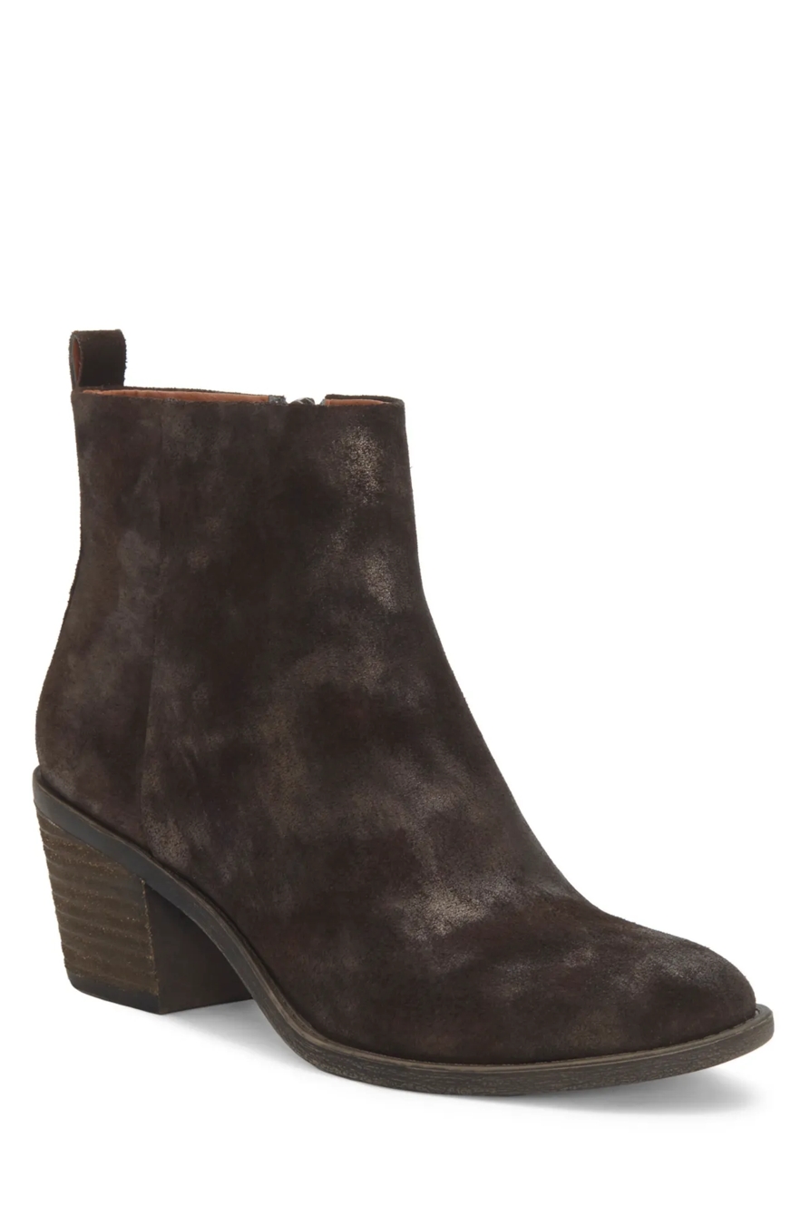 NATANIA BOOTIE, image 1