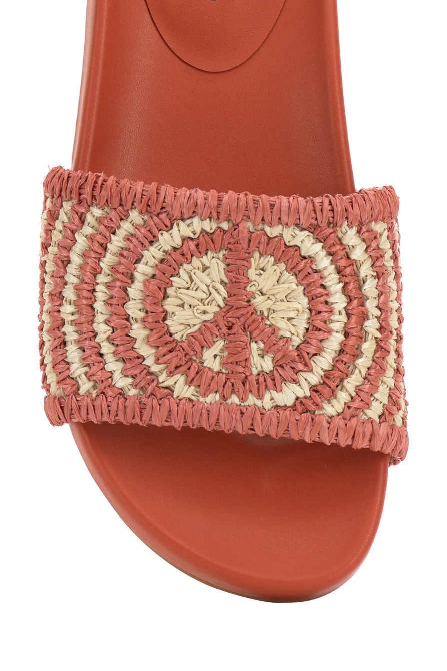 RAFFIA WOVEN POOL SLIDE, image 8