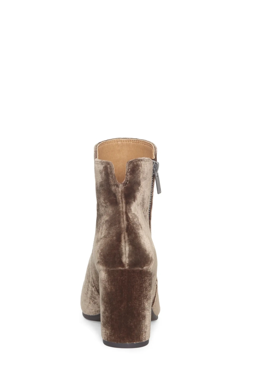 SHAYNAH SUEDE BOOTIE, image 5