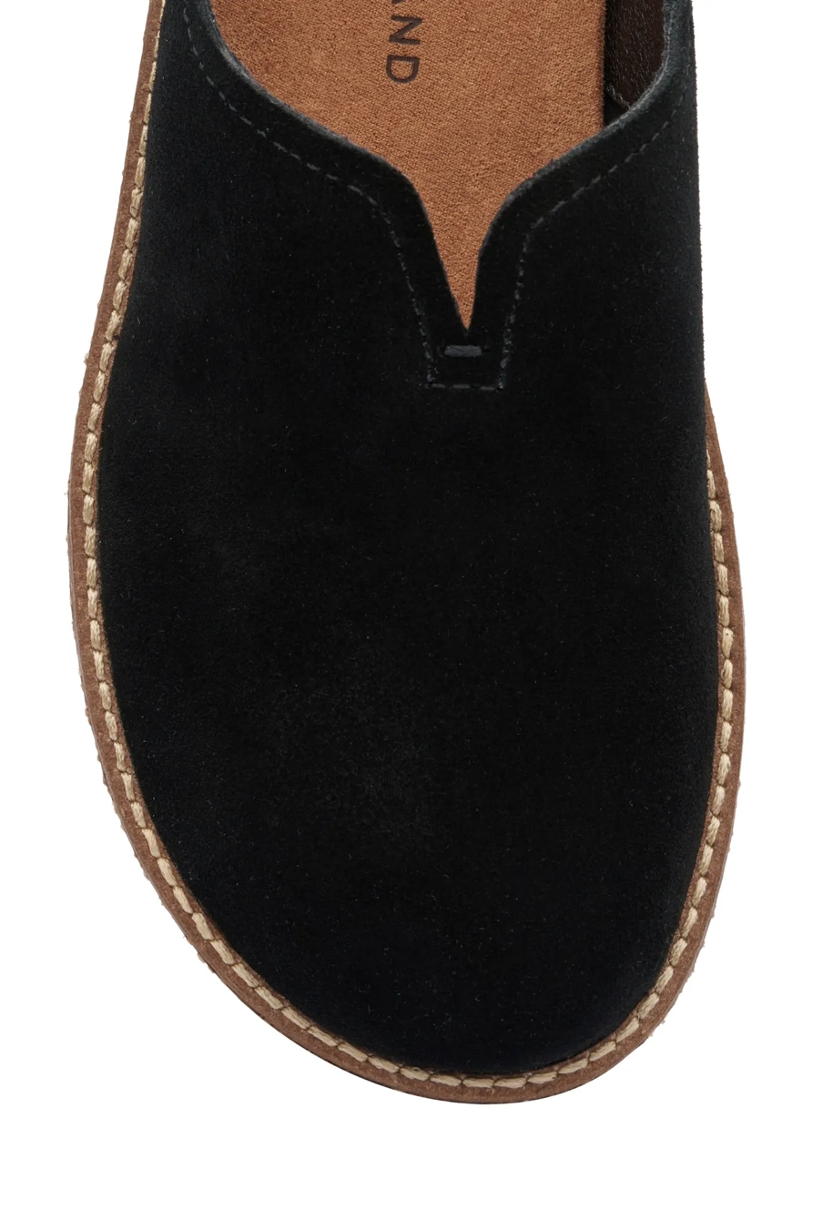 TAMALA CLOG, image 9