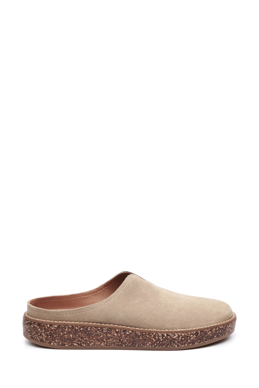 TAMALA CLOG, image 7