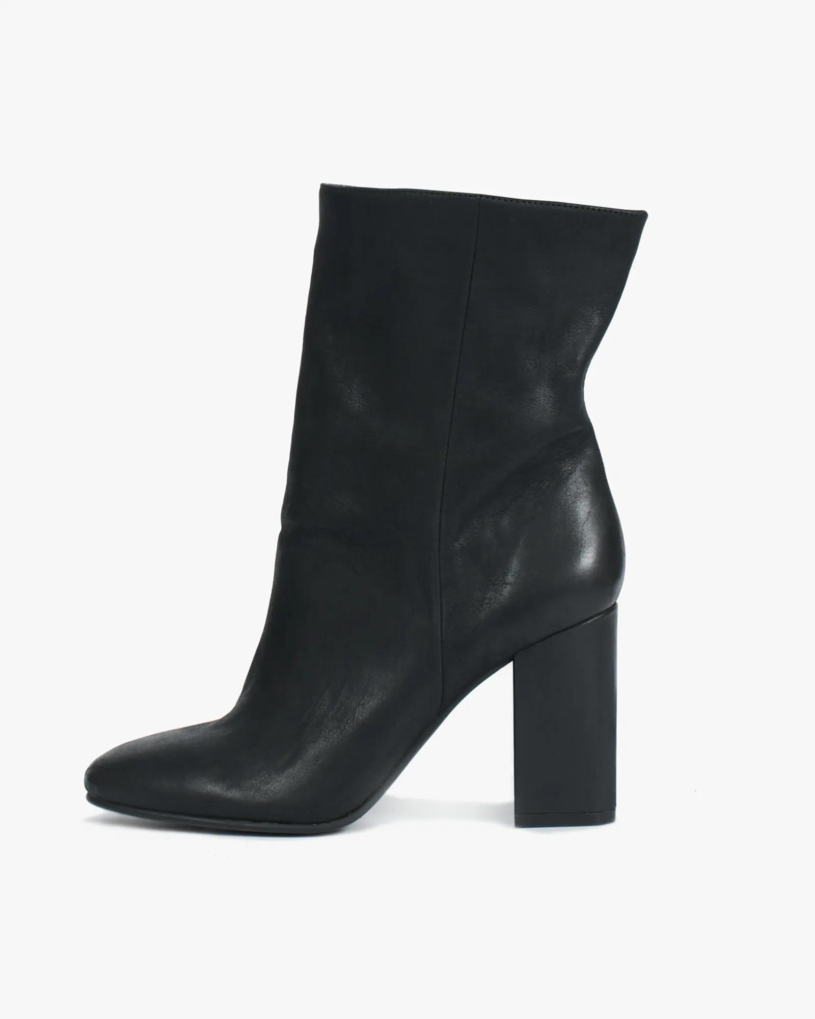 WALWYN BOOTIE, image 3