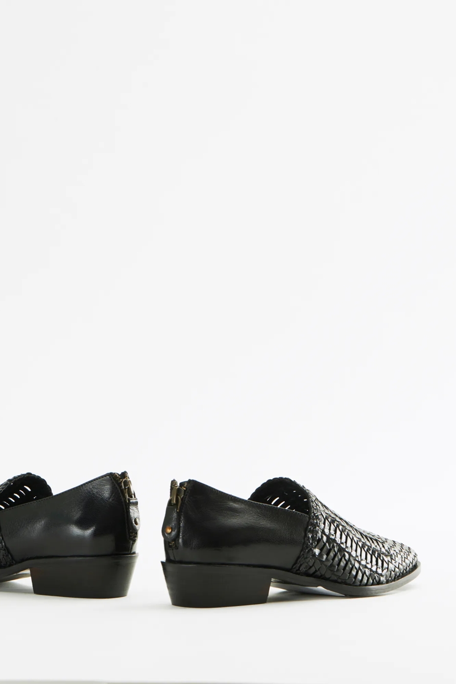 SALT + UMBER ALICANTE LEATHER FLAT BOOTIE, image 4