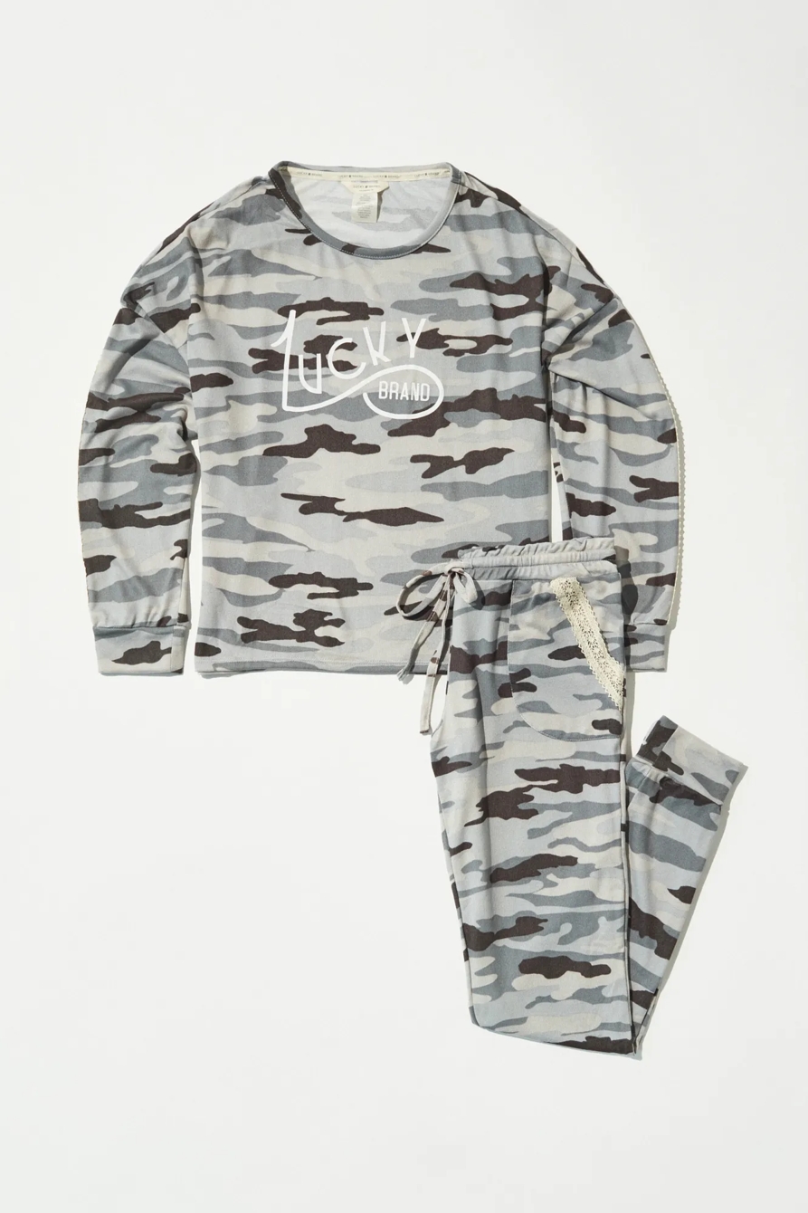 LUCKY PRINTED SLEEPWEAR SET, image 5