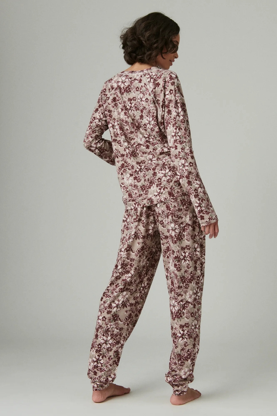 COZY PULLOVER & JOGGER SLEEP SET, image 3