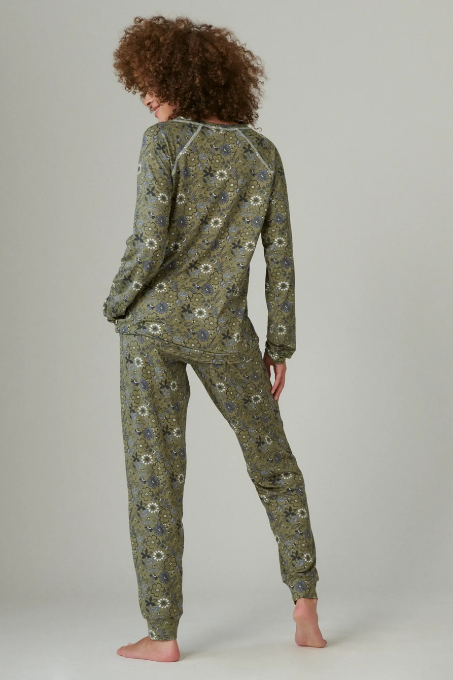 COZY PULLOVER & JOGGER SLEEP SET, image 2