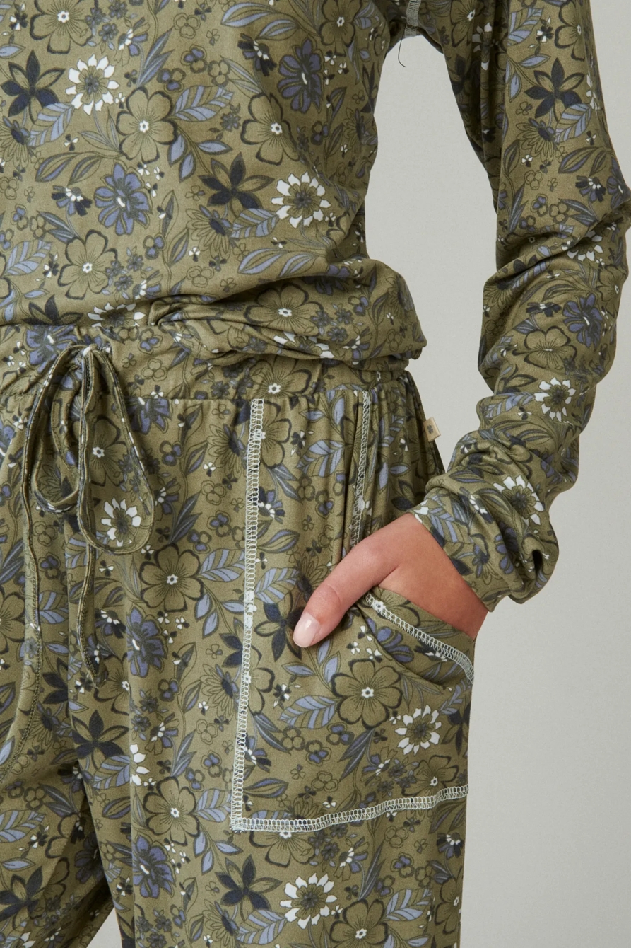 COZY PULLOVER & JOGGER SLEEP SET, image 3