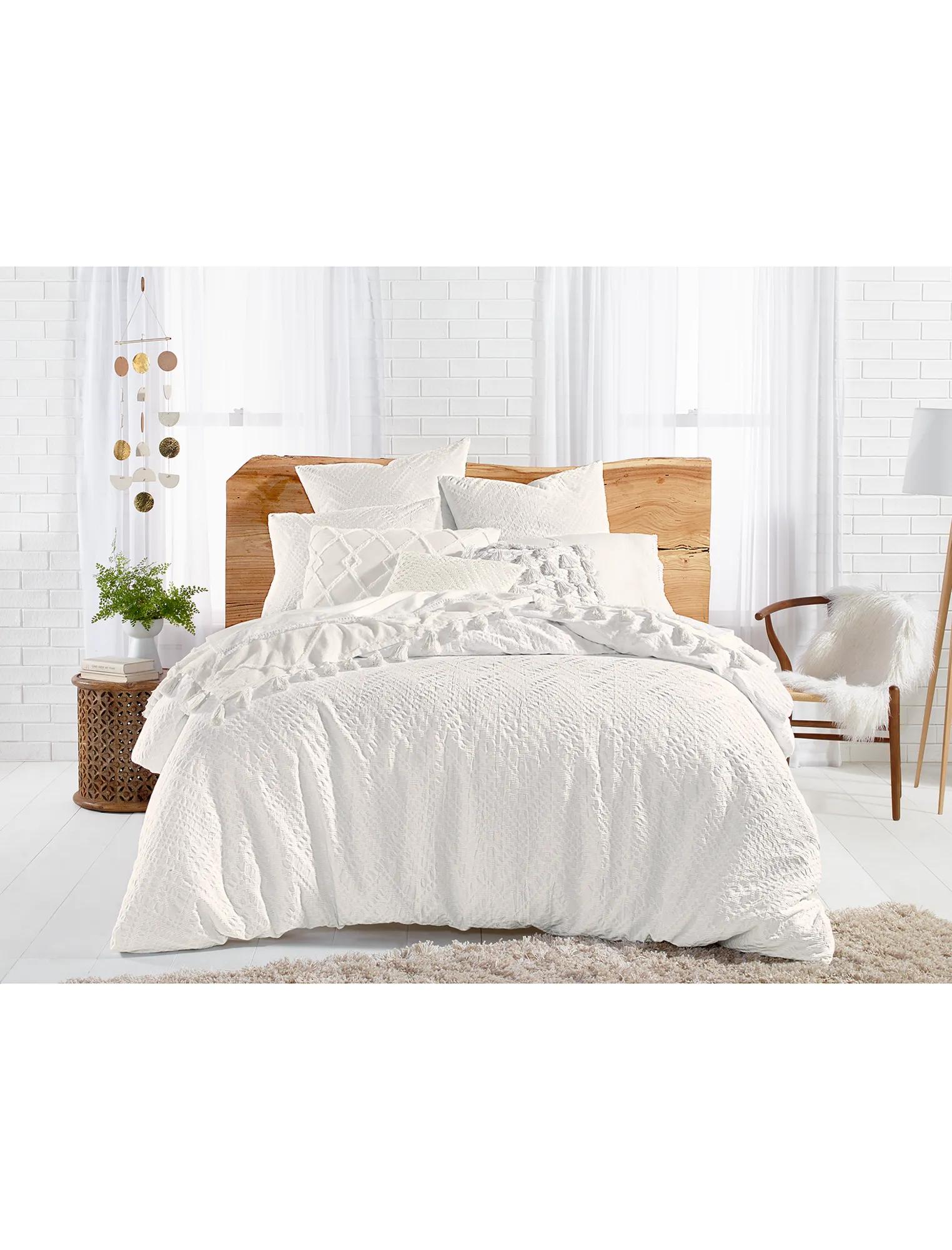 TAOS MATELASSE COMFORTER SET, image 2