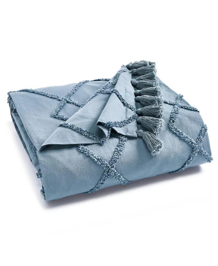 DIAMOND TUFT BEDCOVER, image 3