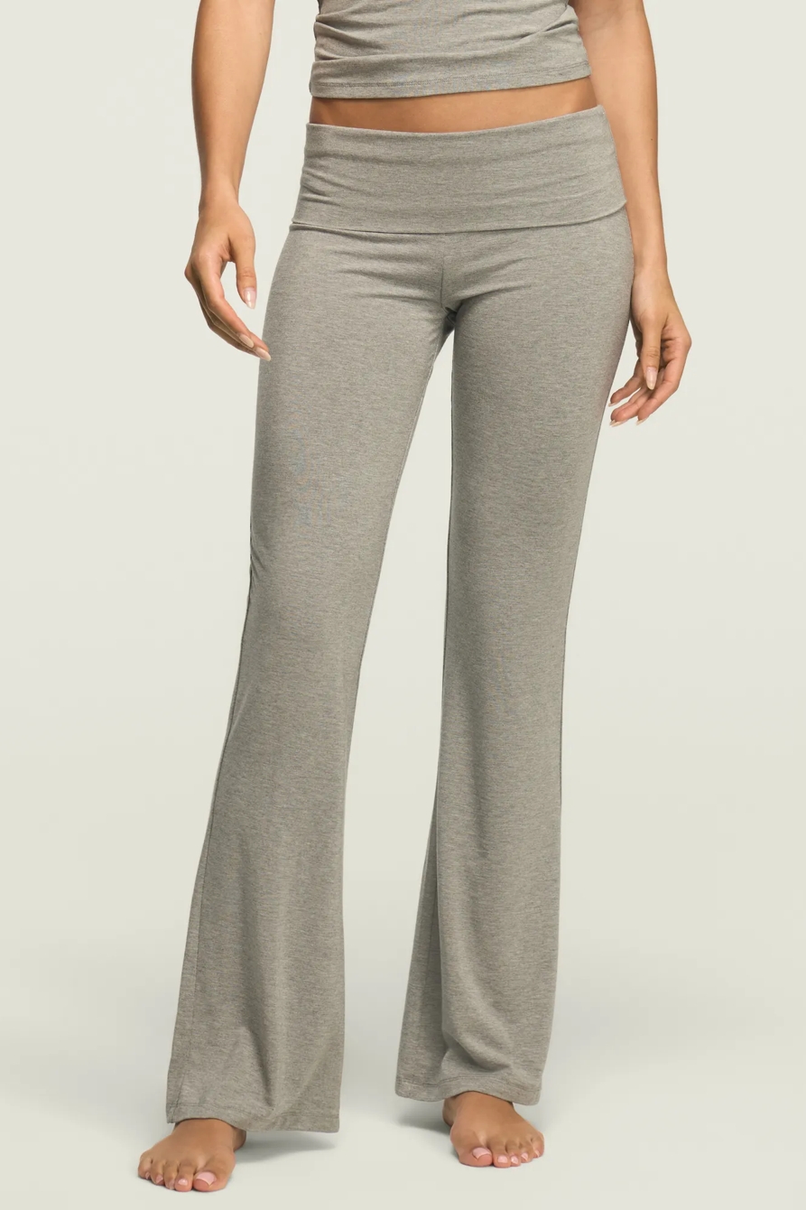 SOFT LOUNGE FLARE PANT, image 2