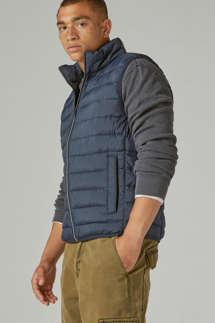 NYLON PUFFER VEST, image 3