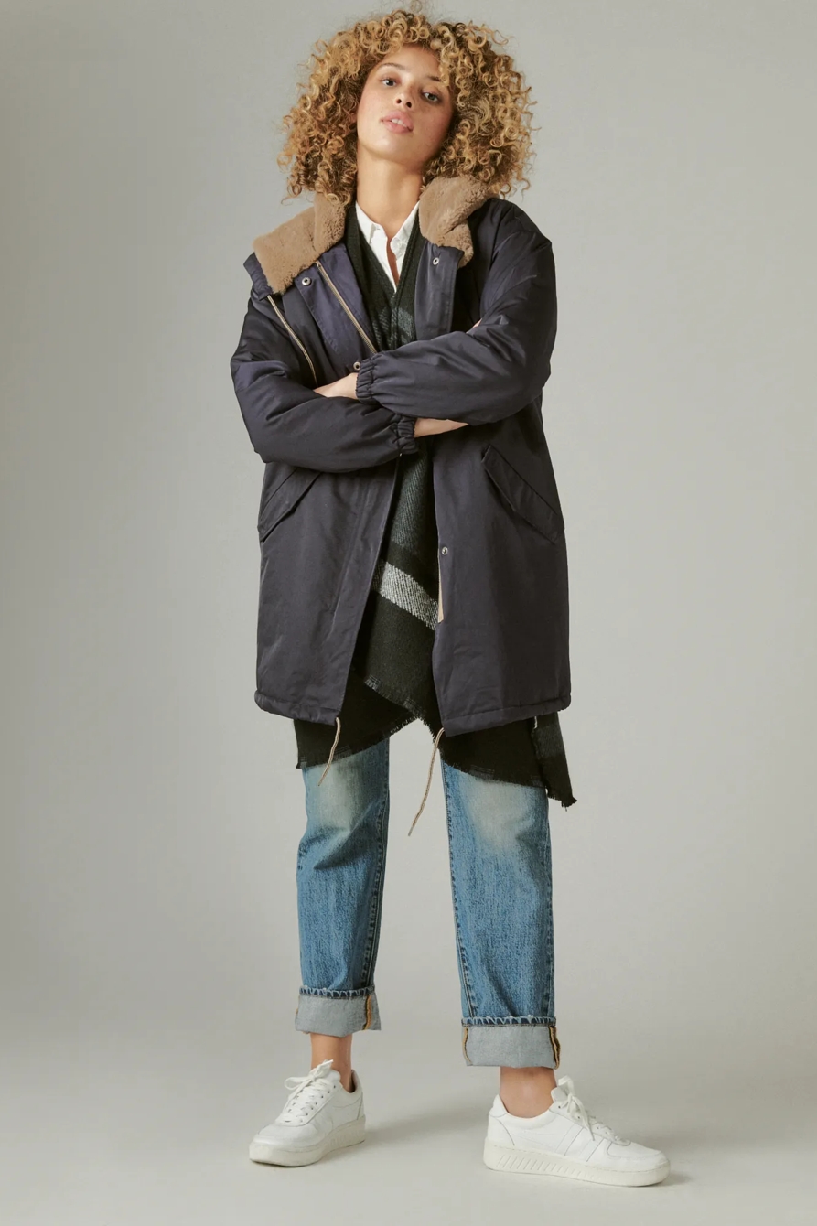 COZY STADIUM COAT, image 2