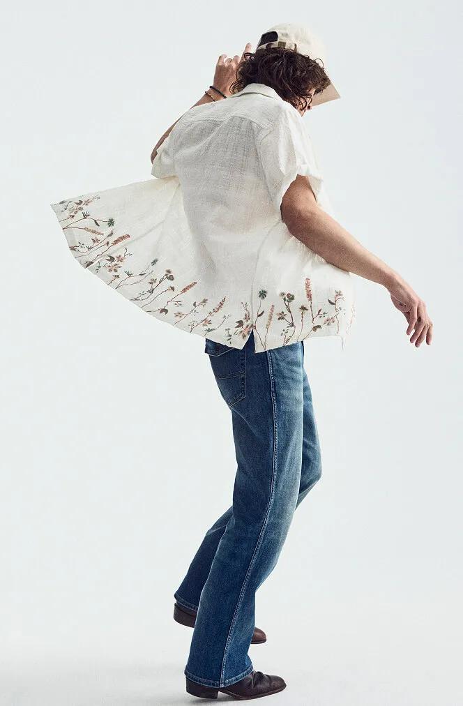 New Arrivals Background